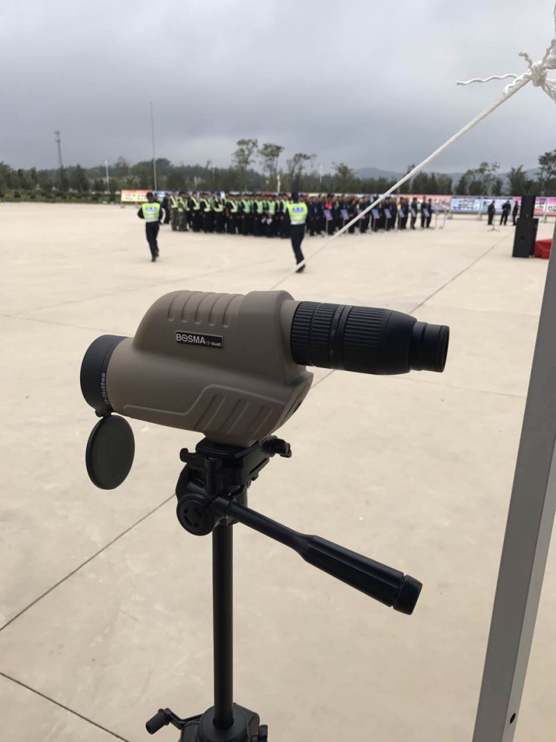 沙漠之狐12-36x60與槍瞄武警實測 (8)